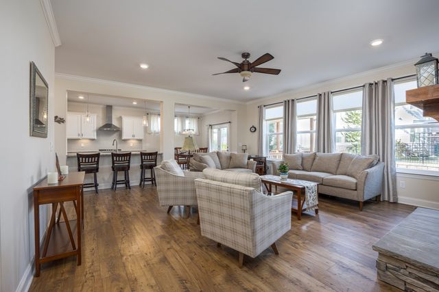 1524 Davidge Dr, Nashville, TN 37221