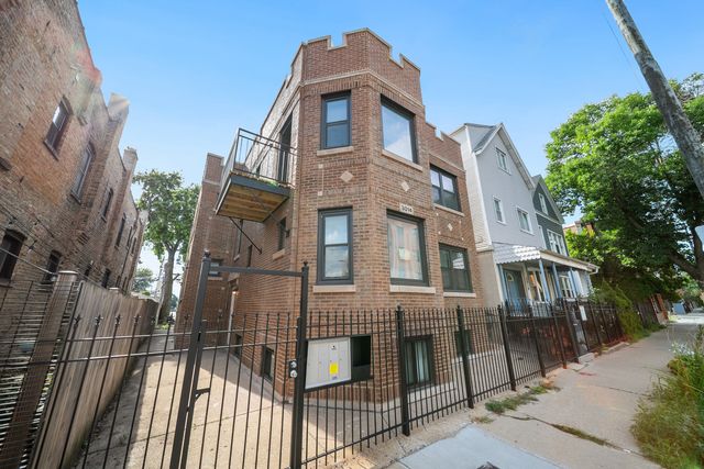 3014 N California Avenue 1FE, Chicago, IL 60618