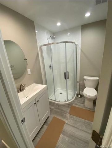 11 Stan Haven Place, East Northport, NY 11731