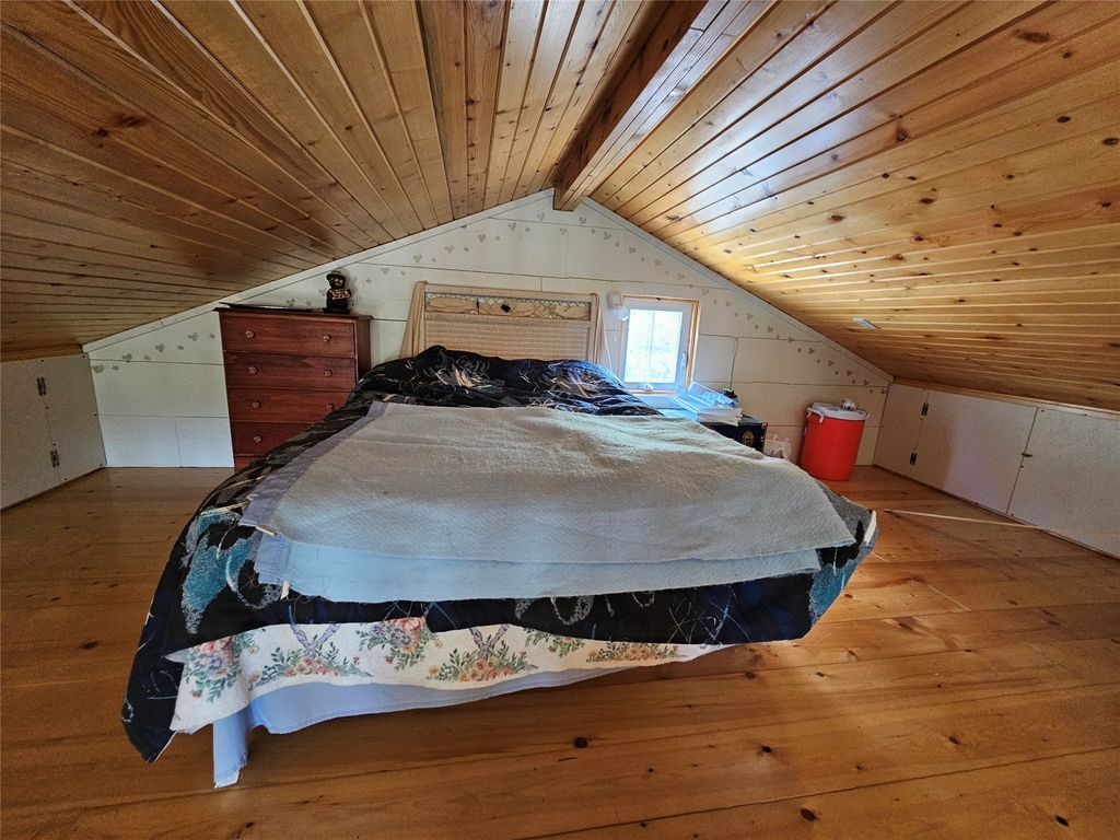 Image 19 of property listing at 218 Upper Sawmill Creek Lane, Cascade, MT 59421