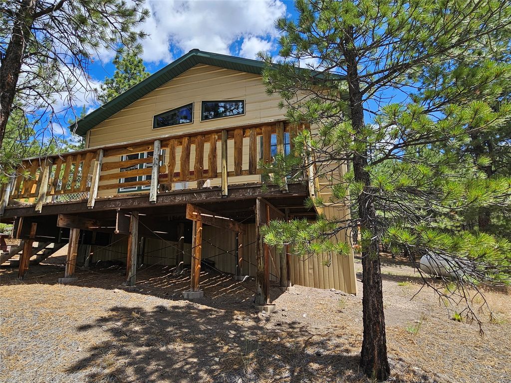 Image 2 of property listing at 218 Upper Sawmill Creek Lane, Cascade, MT 59421