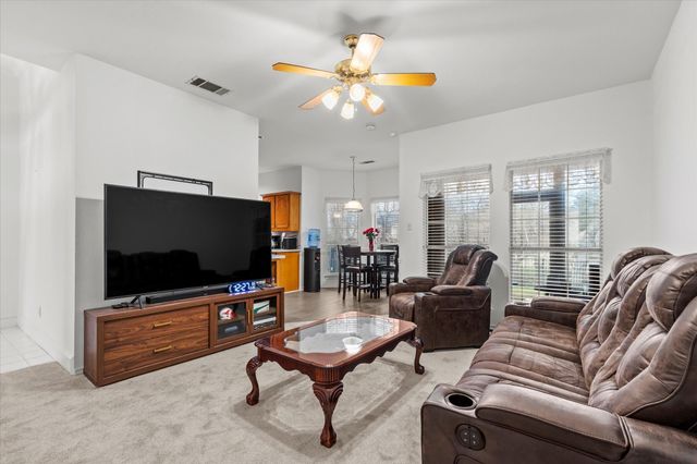 1021 Crestwood Court, Desoto, TX 75115