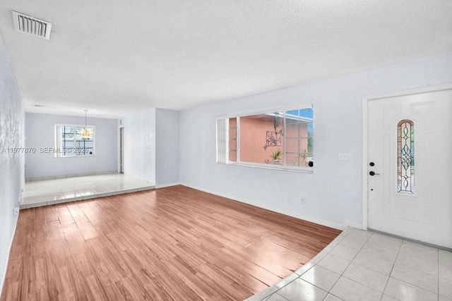 2030 NW 91st Ter, Pembroke Pines, FL 33024
