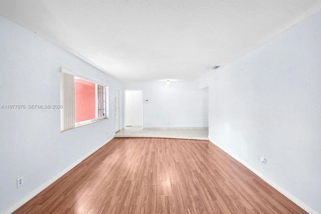 2030 NW 91st Ter, Pembroke Pines, FL 33024