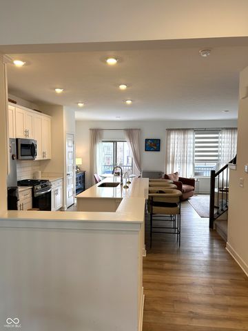 13486 Elias Place, Fishers, IN 46037