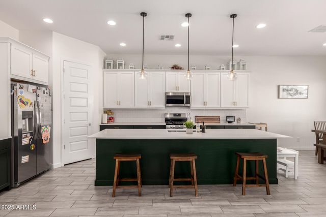 3822 W BUIST Avenue, Laveen, AZ 85339