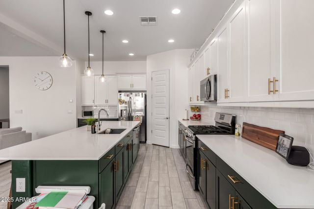 3822 W BUIST Avenue, Laveen, AZ 85339