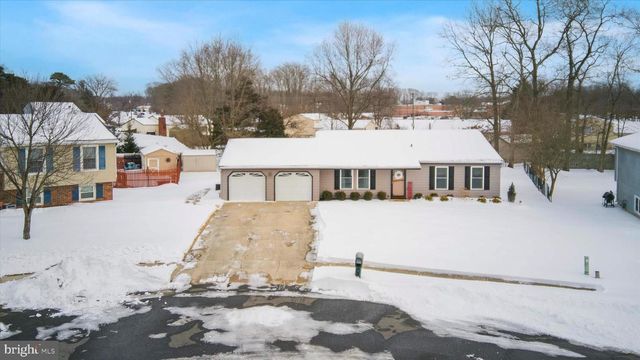 8 HERCULES CT, Sewell, NJ 08080