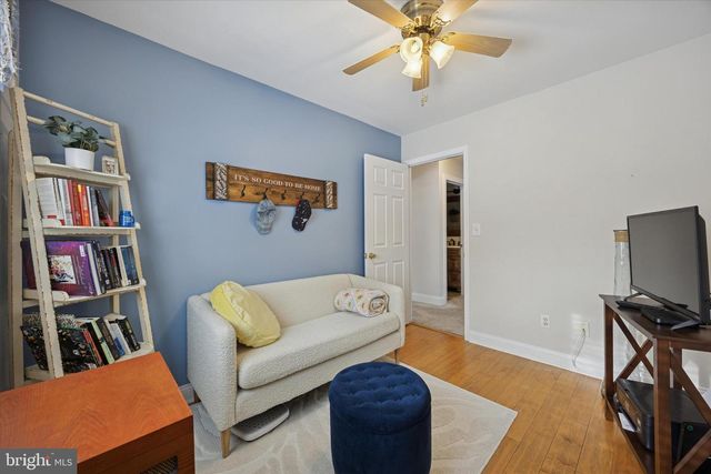 8 HERCULES CT, Sewell, NJ 08080