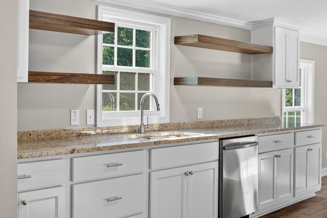 4675 Wills Rd, Cross Plains, TN 37049