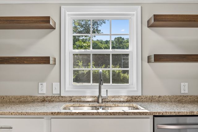 4675 Wills Rd, Cross Plains, TN 37049