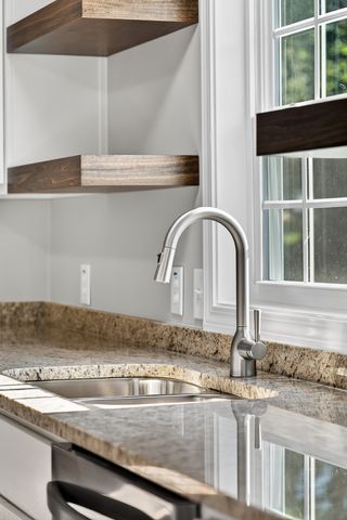 4675 Wills Rd, Cross Plains, TN 37049