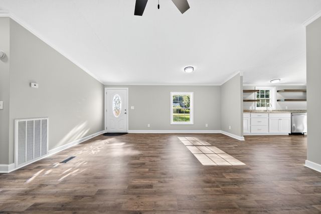 4675 Wills Rd, Cross Plains, TN 37049