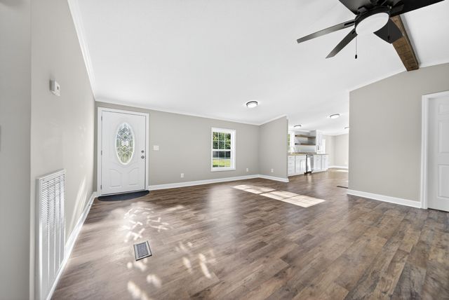 4675 Wills Rd, Cross Plains, TN 37049