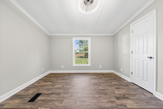 4675 Wills Rd, Cross Plains, TN 37049