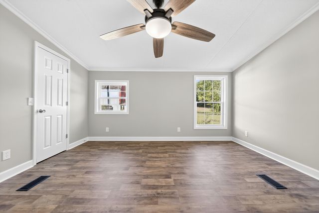 4675 Wills Rd, Cross Plains, TN 37049