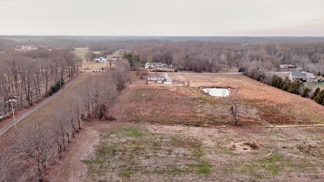4675 Wills Rd, Cross Plains, TN 37049