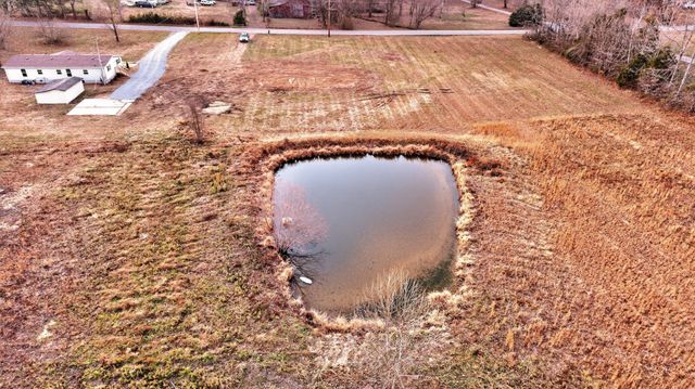 4675 Wills Rd, Cross Plains, TN 37049