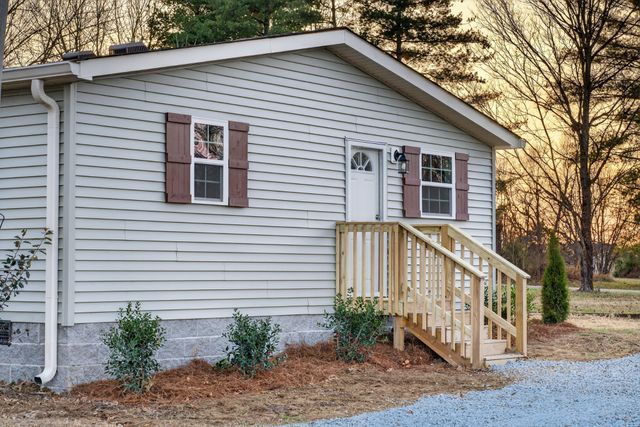 4675 Wills Rd, Cross Plains, TN 37049