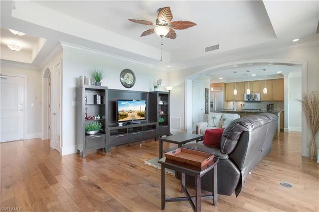 9123 Strada PL 7307, Naples, FL 34108