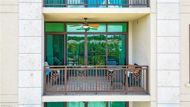 9123 Strada PL 7307, Naples, FL 34108