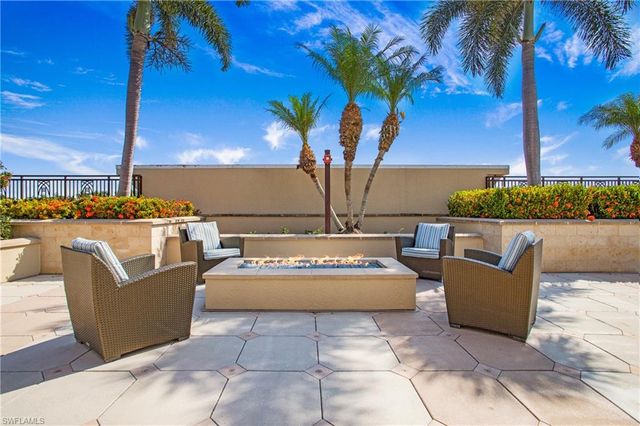 9123 Strada PL 7307, Naples, FL 34108