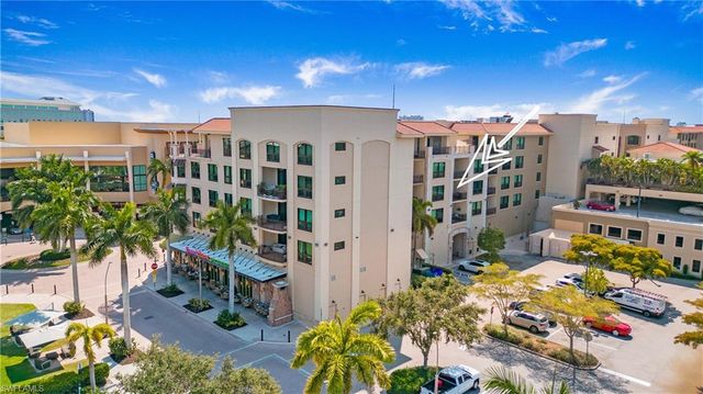 9123 Strada PL 7307, Naples, FL 34108