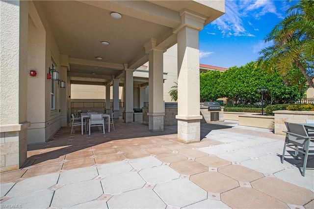 9123 Strada PL 7307, Naples, FL 34108