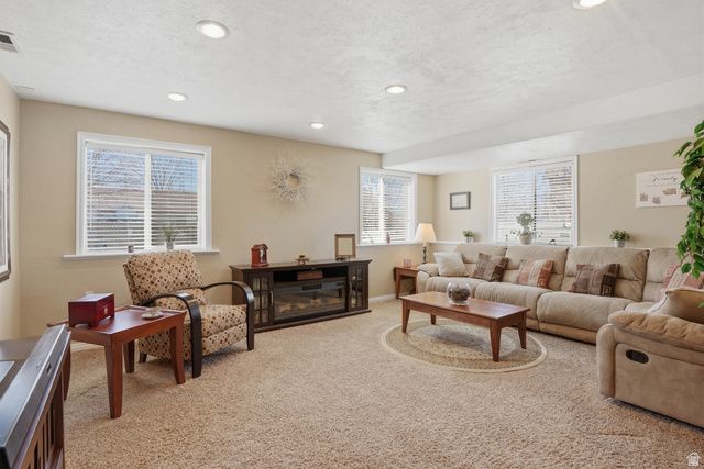 7737 N RANCHES PKWY, Eagle Mountain, UT 84005
