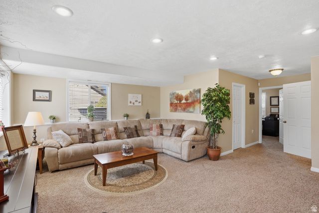 7737 N RANCHES PKWY, Eagle Mountain, UT 84005