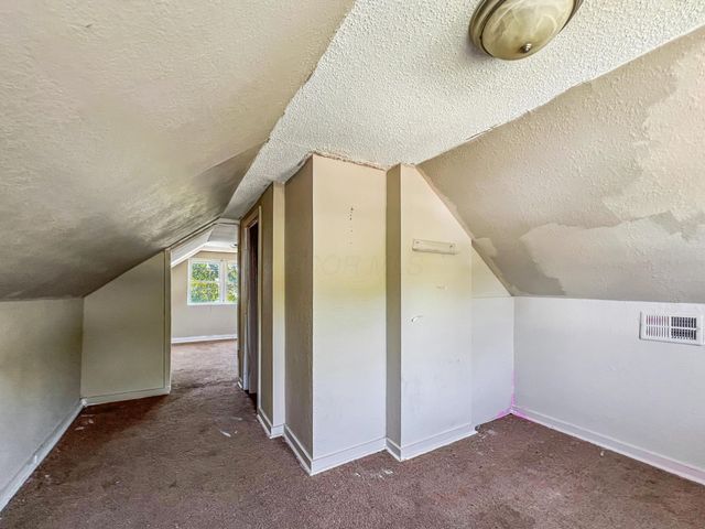 864 S Waverly Street, Columbus, OH 43227