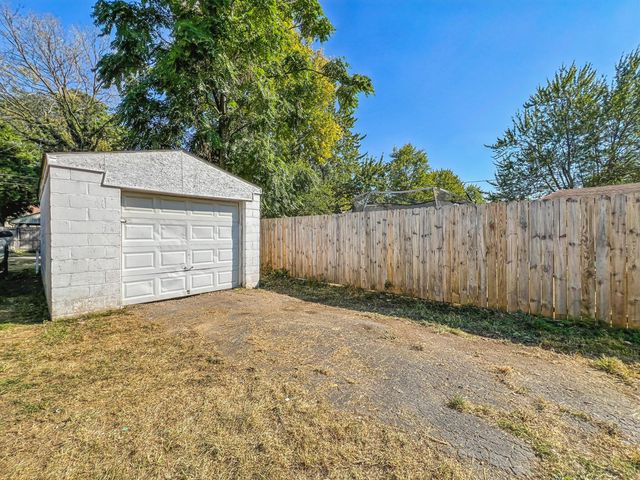 864 S Waverly Street, Columbus, OH 43227