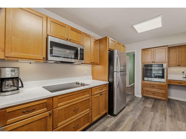 350 Whispering Pines Dr, Estes Park, CO 80517