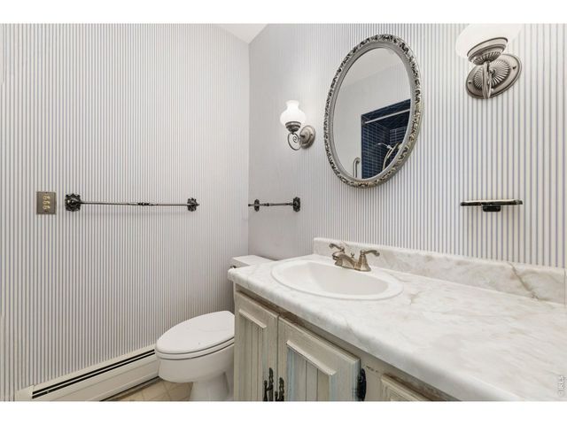 350 Whispering Pines Dr, Estes Park, CO 80517
