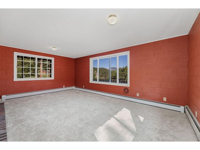 350 Whispering Pines Dr, Estes Park, CO 80517