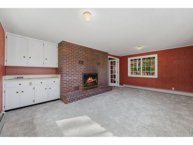 350 Whispering Pines Dr, Estes Park, CO 80517