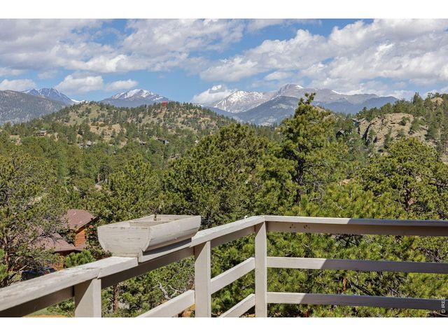 350 Whispering Pines Dr, Estes Park, CO 80517