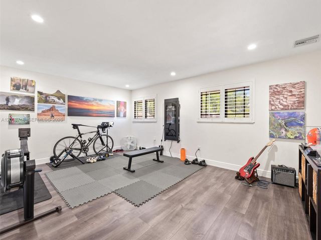 8889 SW 78th Ct, Miami, FL 33156