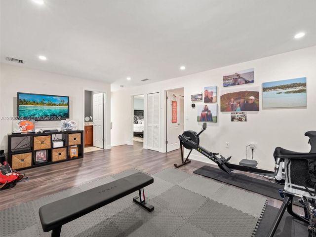 8889 SW 78th Ct, Miami, FL 33156