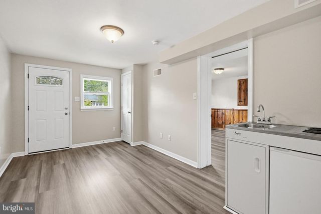 1027 WAGONER DR, Wilmington, DE 19805