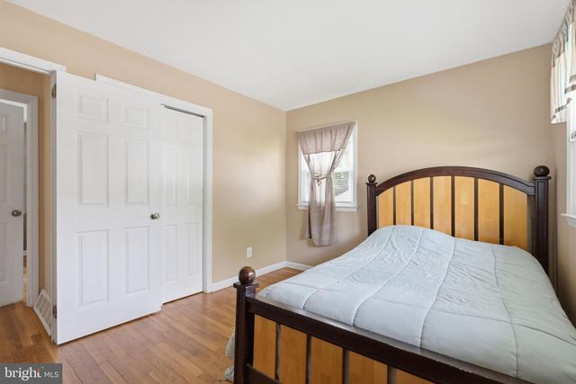 1027 WAGONER DR, Wilmington, DE 19805