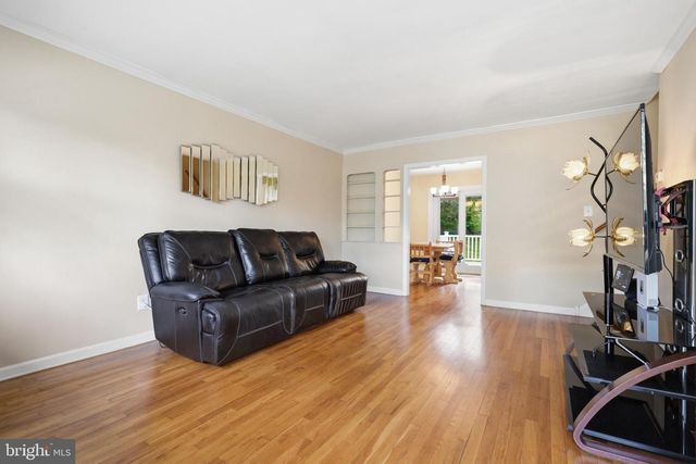 1027 WAGONER DR, Wilmington, DE 19805