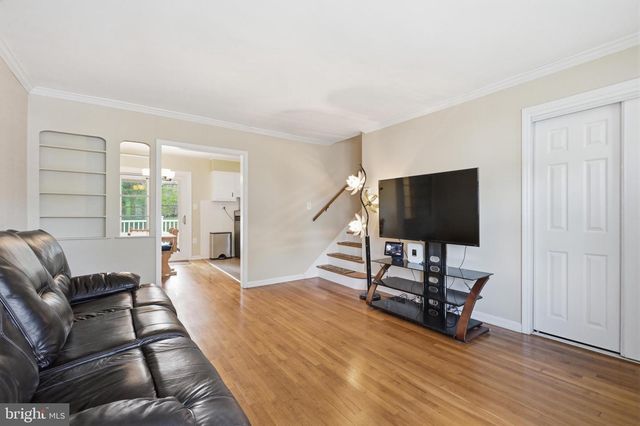 1027 WAGONER DR, Wilmington, DE 19805