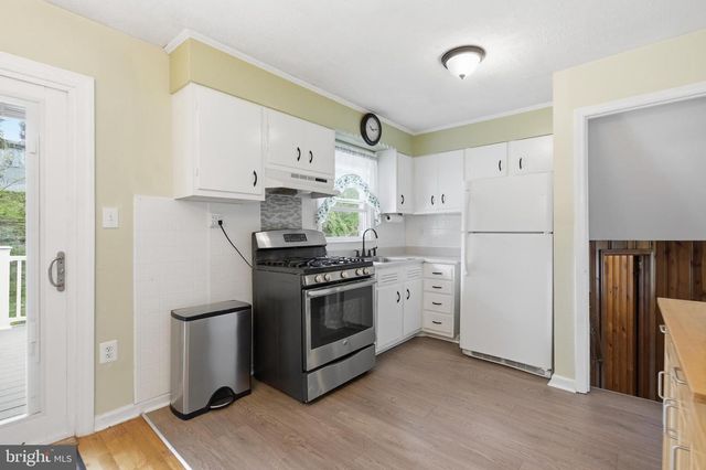 1027 WAGONER DR, Wilmington, DE 19805