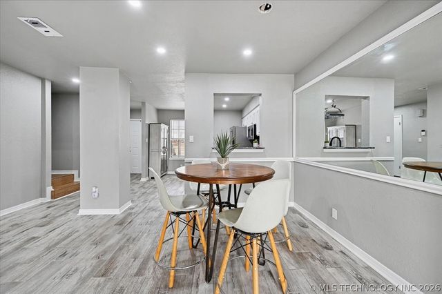 5519 S Atlanta Avenue 24, Tulsa, OK 74105