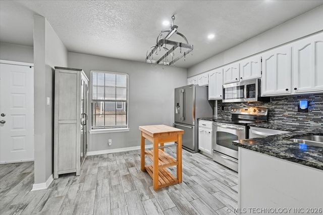 5519 S Atlanta Avenue 24, Tulsa, OK 74105