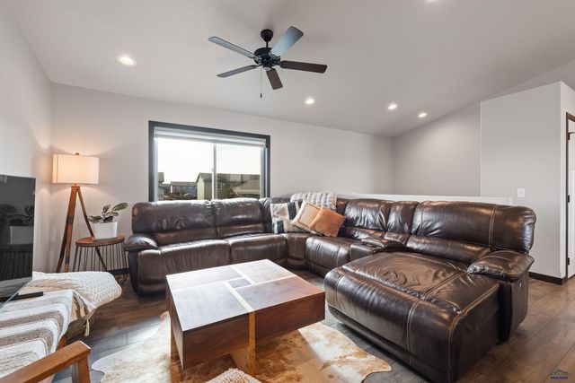 6475 RECEDA ST, Rapid City, SD 57703