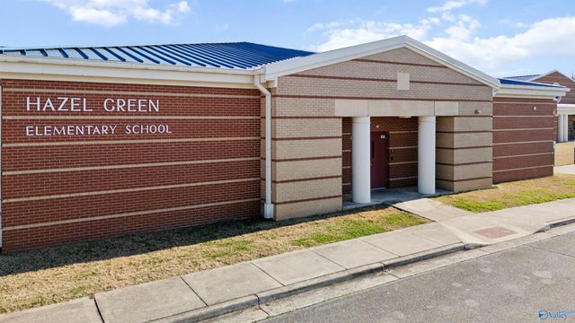 137 Hillis Lane, Hazel Green, AL 35750