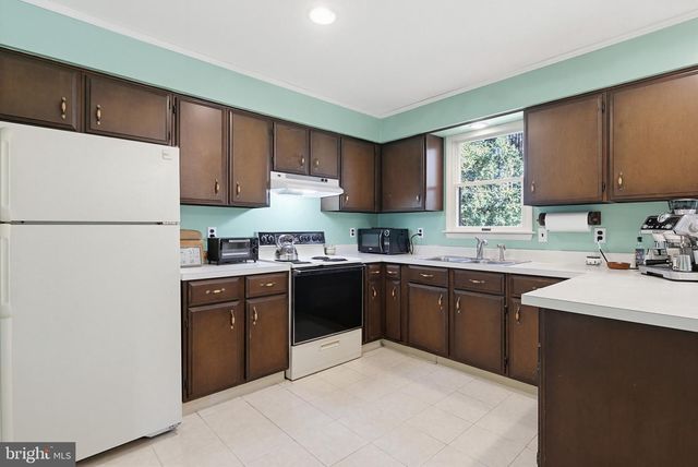 2701 GARRETT RD, White Hall, MD 21161