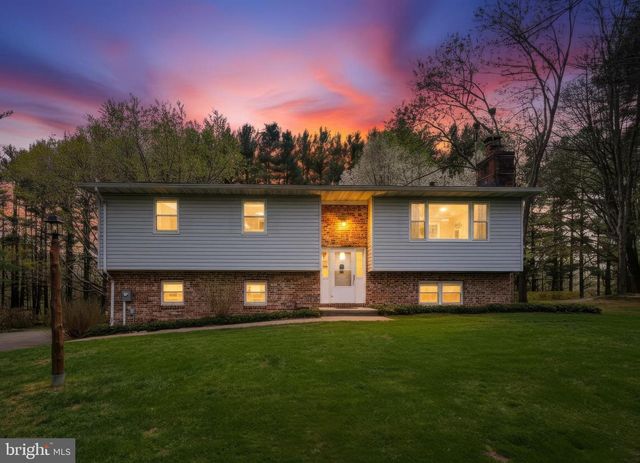 2701 GARRETT RD, White Hall, MD 21161